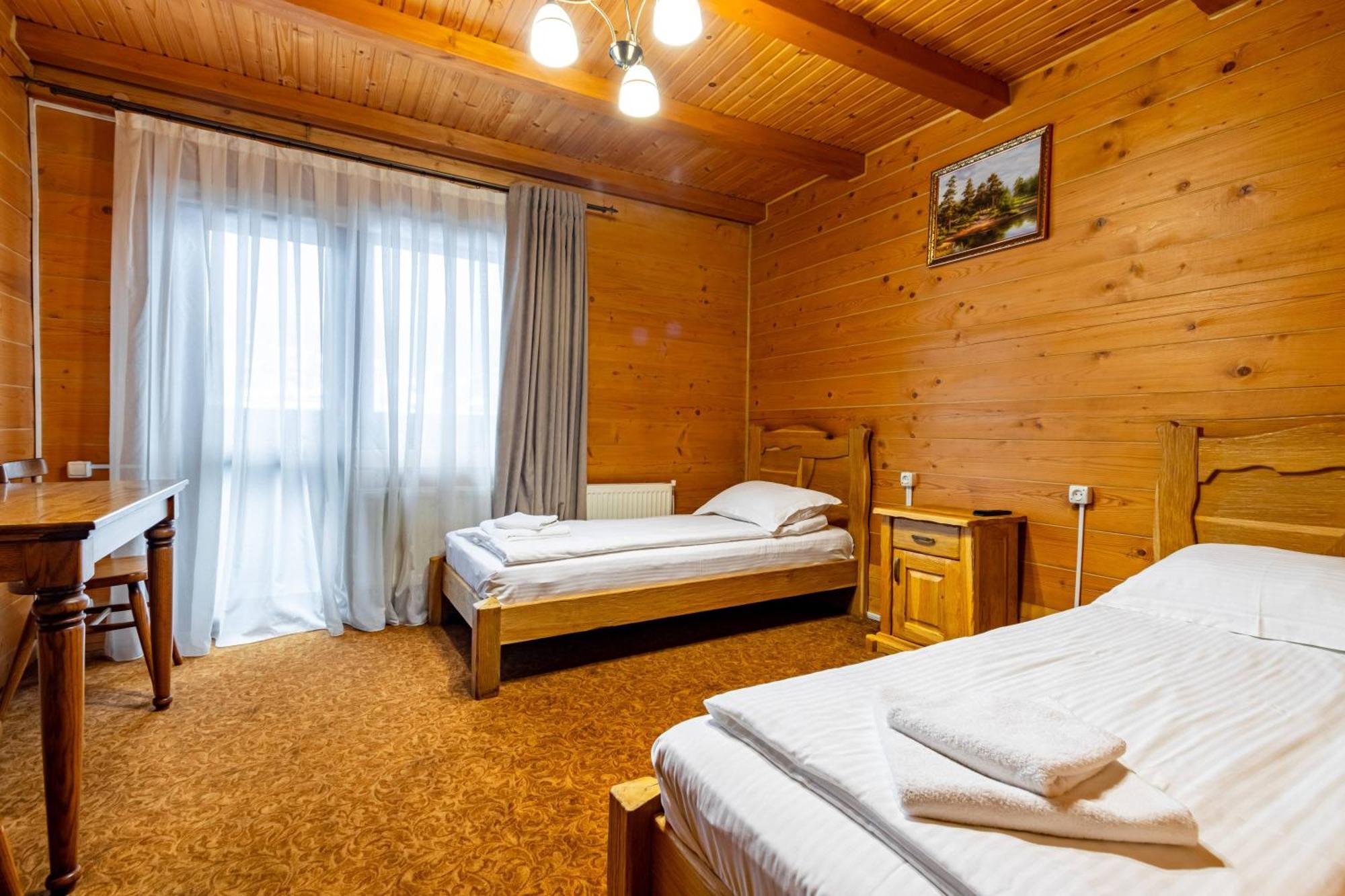 La Кrechunu Hotel Boekovel Buitenkant foto