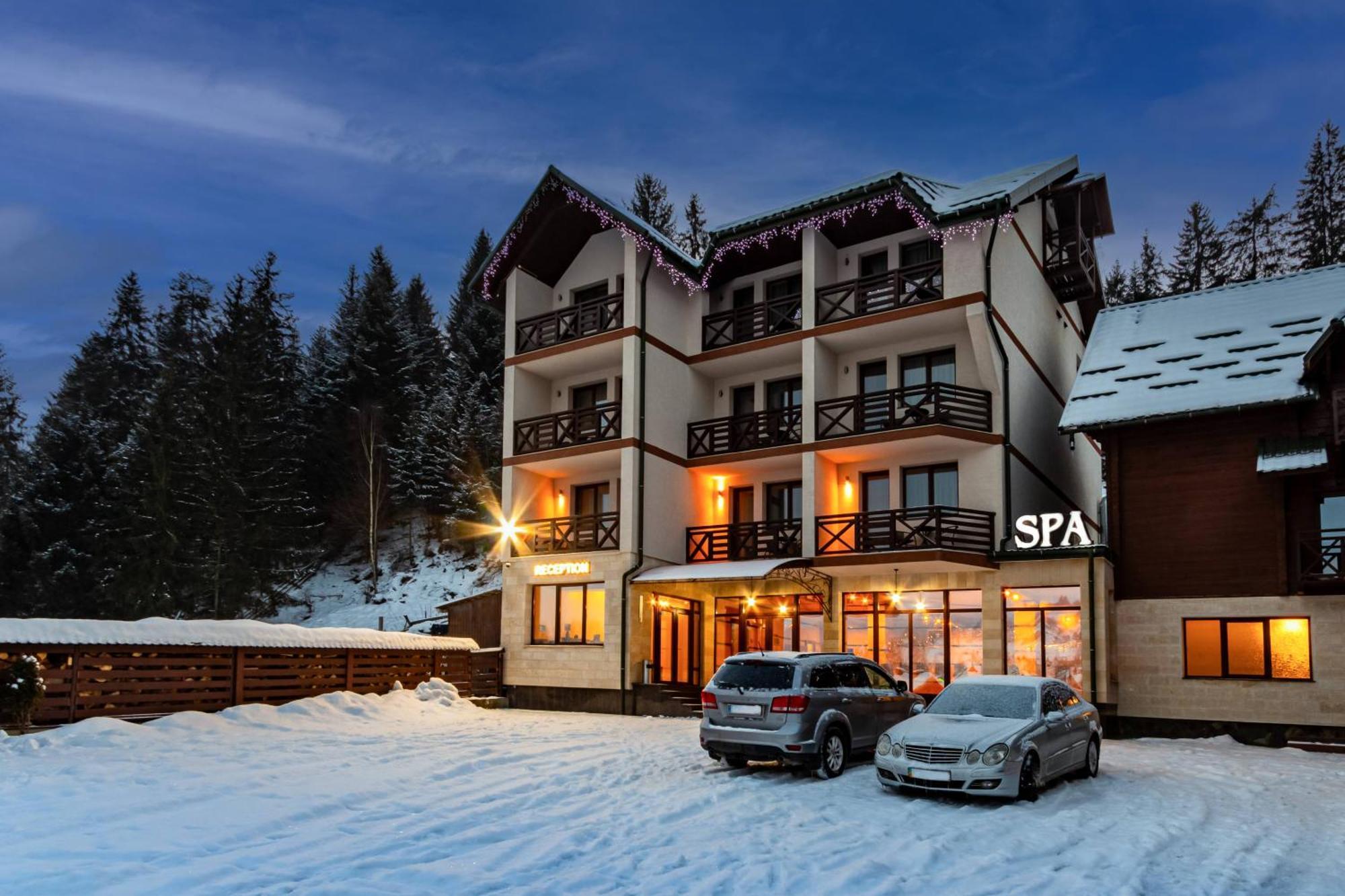 La Кrechunu Hotel Boekovel Buitenkant foto