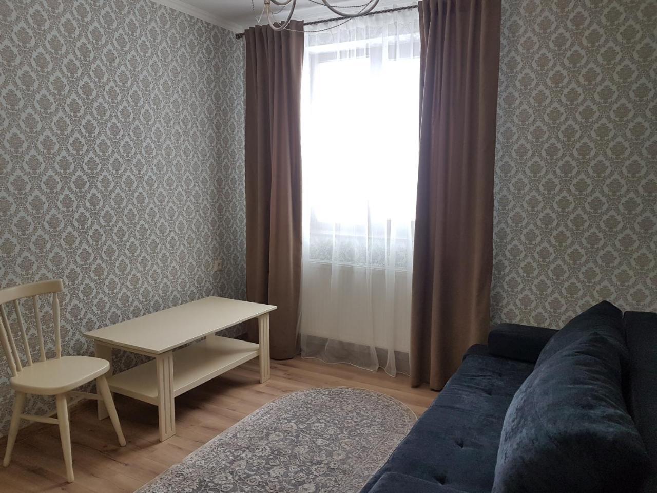 La Кrechunu Hotel Boekovel Buitenkant foto