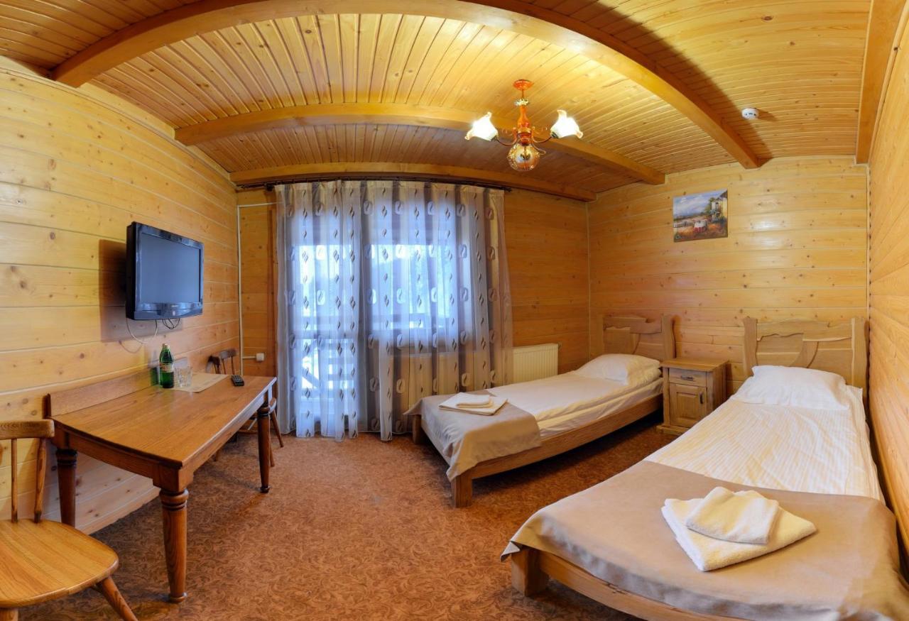 La Кrechunu Hotel Boekovel Buitenkant foto