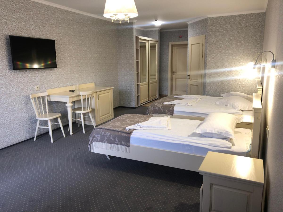 La Кrechunu Hotel Boekovel Buitenkant foto